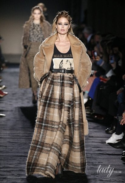 Колекція Max Mara прет-а-порте сезону осінь-зима 2018-2019 / © East News
