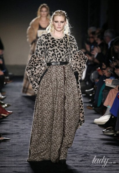Колекція Max Mara прет-а-порте сезону осінь-зима 2018-2019 / © East News