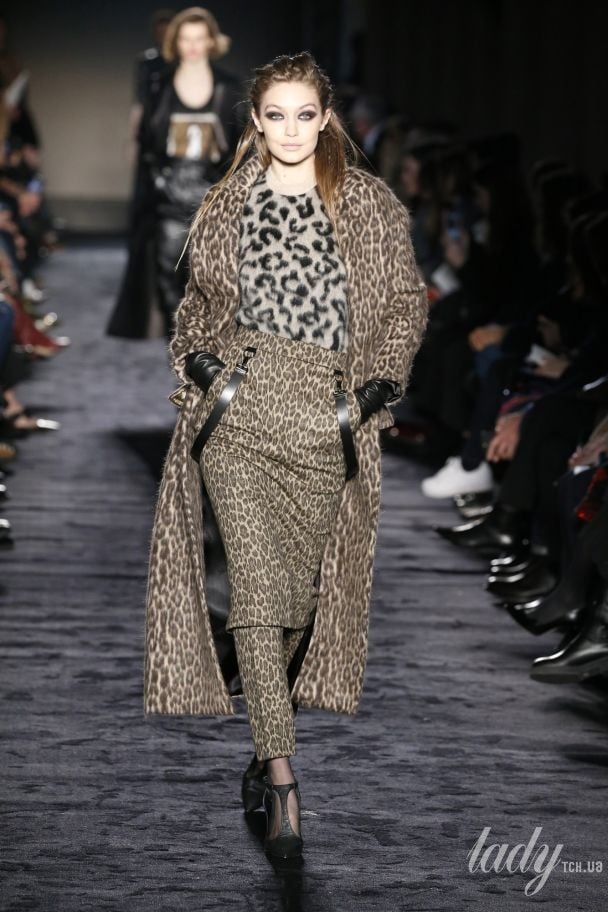 Колекція Max Mara прет-а-порте сезону осінь-зима 2018-2019 / © East News