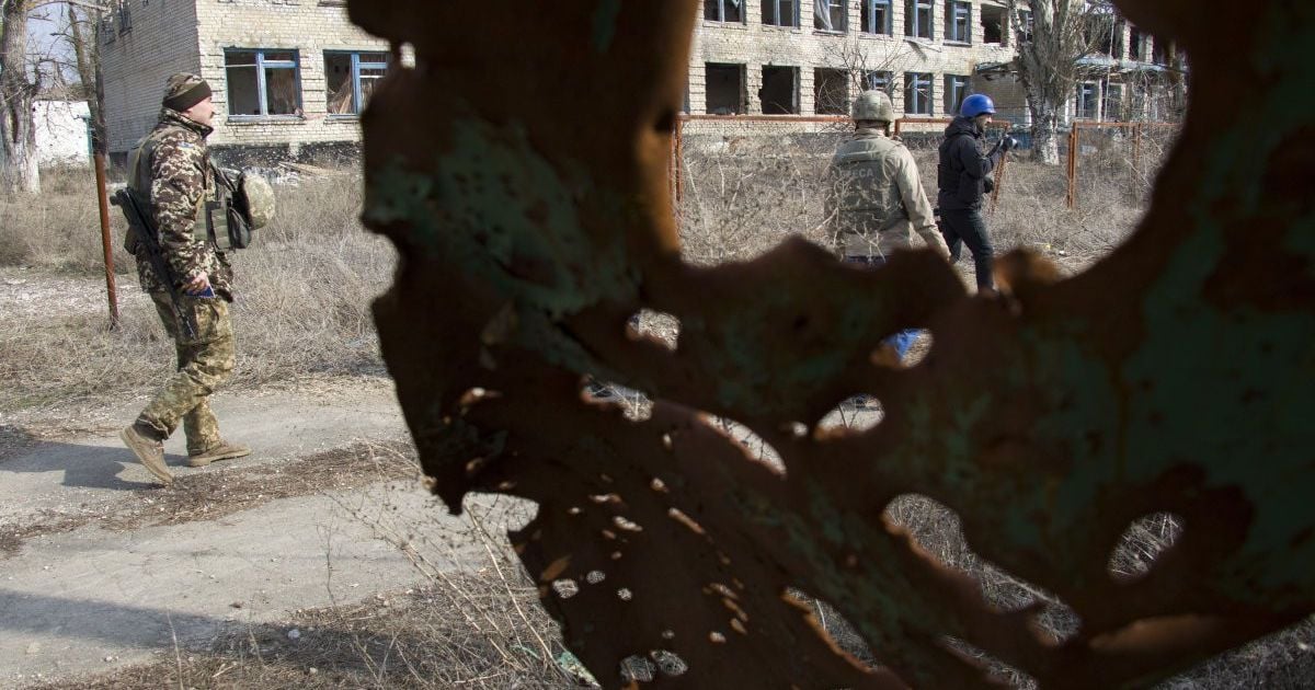 Обстріл морпіхів та один поранений боєць. Доба у зоні АТО