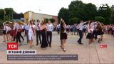 Новости Украины: в школах начинают звучать последние звонки