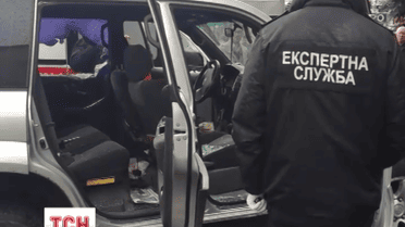 У Києві чотири розбійника пограбували водія позашляховика