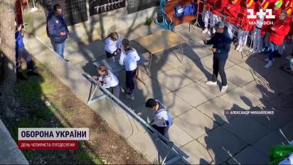 Підступний план: Росія заманює дітей з усього світу в Крим
