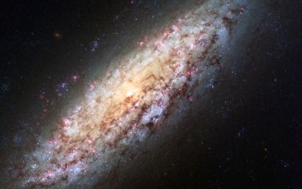 Астрономы показали детальные изображения ближайших галактик (видео)