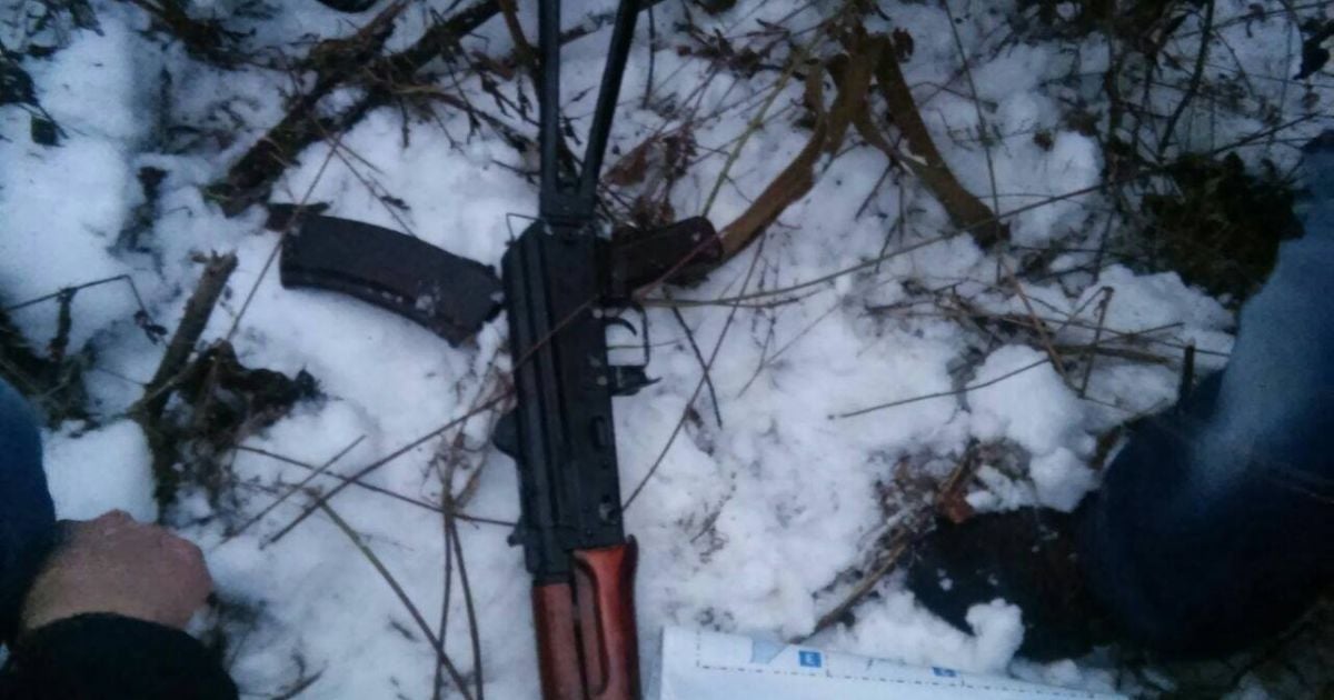На Ровенщине мужчина расстрелял местного жителя и пытался сбежать от полиции