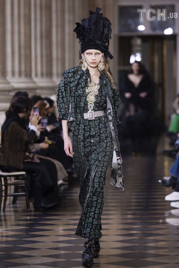 Показ коллекции Vivienne Westwood осень-зима 2023-2014 / © Associated Press