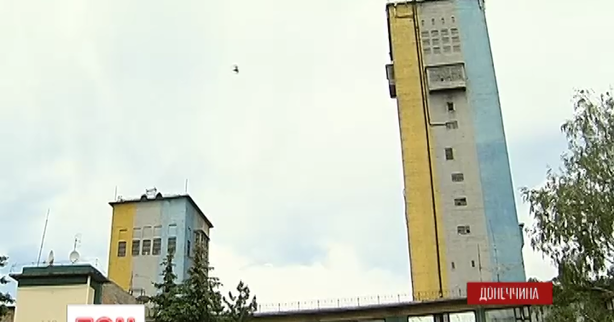 Декоммунизация Донбасса: поломанная техника и недовольство местных