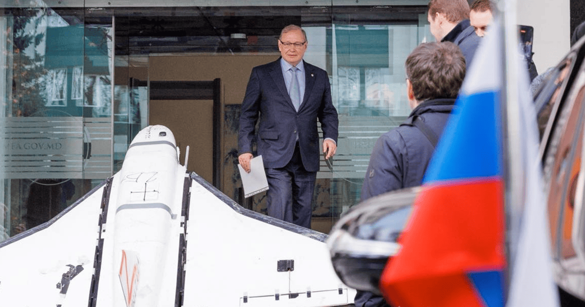 Російський посол у Молдові і дрон