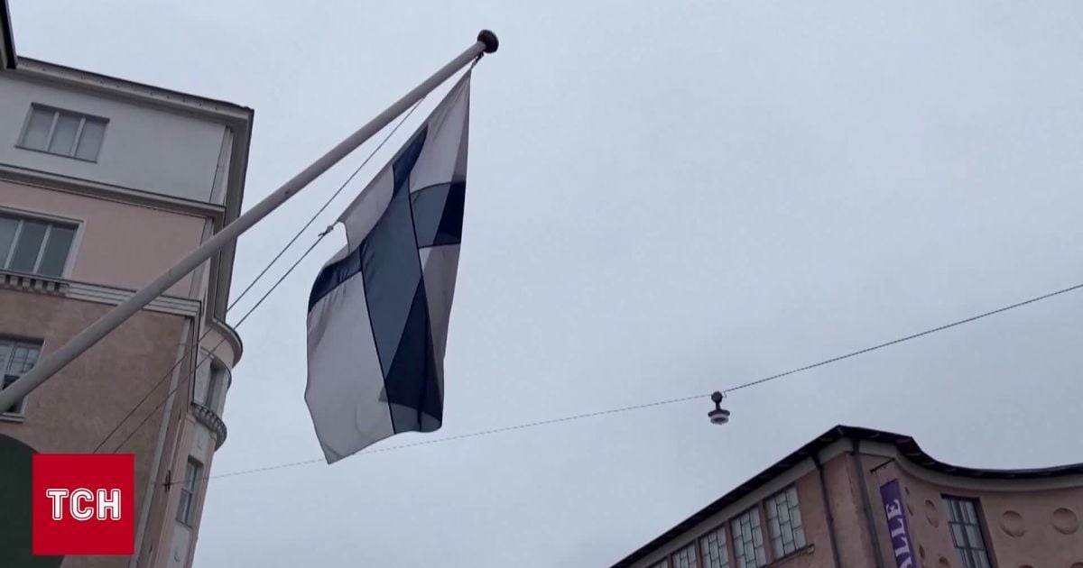 Флаг Финляндии