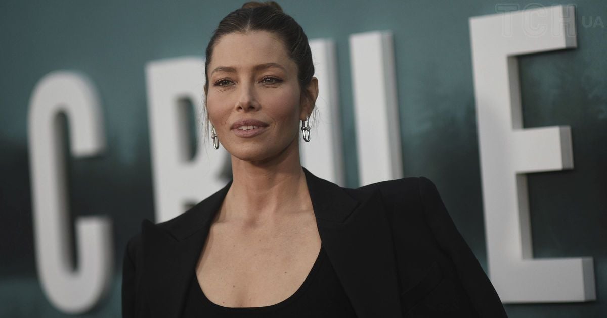 Джессіка Біл