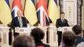 Тяжелое вооружение и санкции против российских военных: Джонсон раскрыл детали разговора с Зеленским