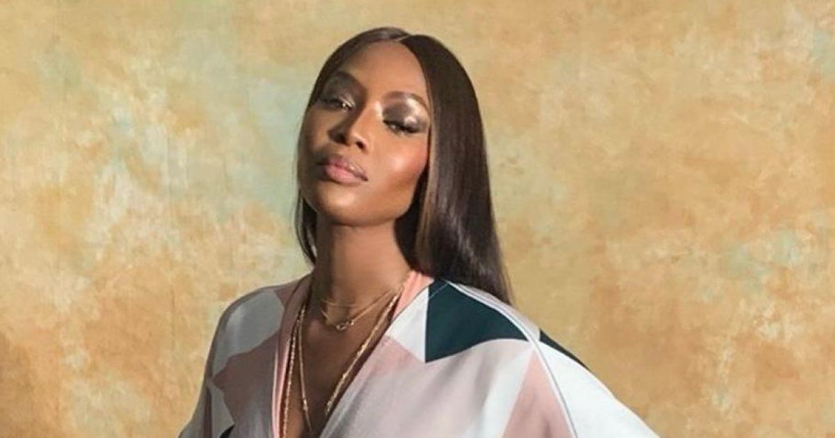 50-летняя Наоми Кэмпбелл поразила фигурой в бикини