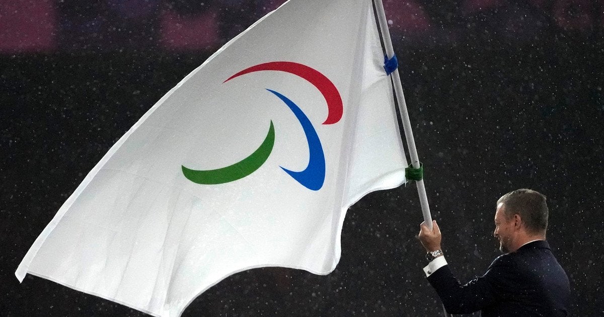 Паралімпійський прапор