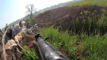 Українські військові показали, як зачищають позиції окупантів під Бахмутом