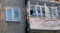 В окупованому Докучаєвську обстріляли п'ятиповерхівку