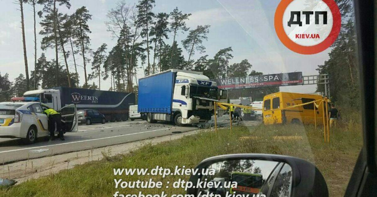 у Святошинському районі Києва на Гостомельському шосе сталася смертельна ДТП_6 / © dtp.kiev.ua