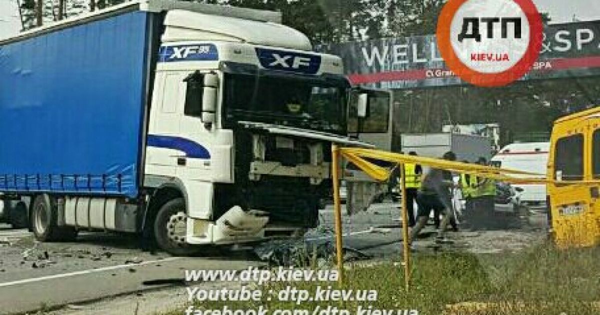 у Святошинському районі Києва на Гостомельському шосе сталася смертельна ДТП_2 / © dtp.kiev.ua
