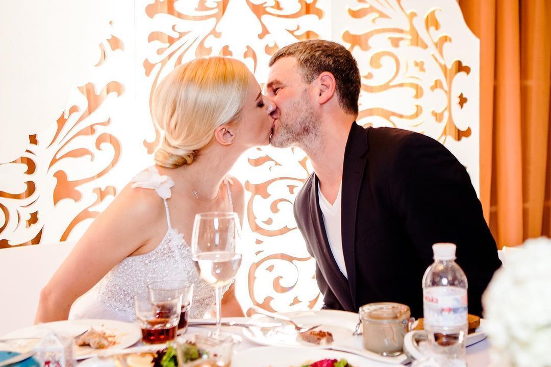 Тоня Матвиенко и Арсен Мирзоян / © instagram.com/tonya_matvienko