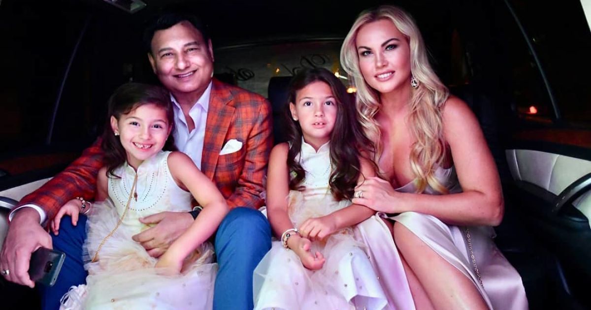 Камалія показала, як відсвяткувала день народження донечок з дельфінами