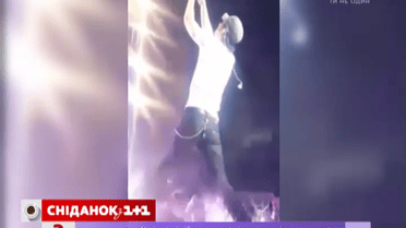 Энрике Иглесиас устроил кровавый концерт
