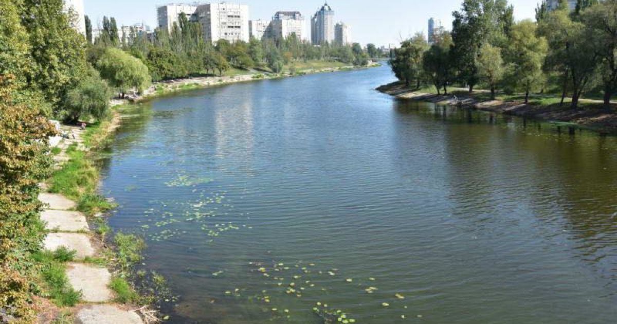 В Русановском канале Киева нашли тело мужчины
