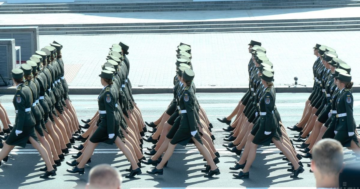"Це не призов чи мобілізація": військовий комісар пояснив, для чого потрібен облік та чи забиратимуть українок до армії