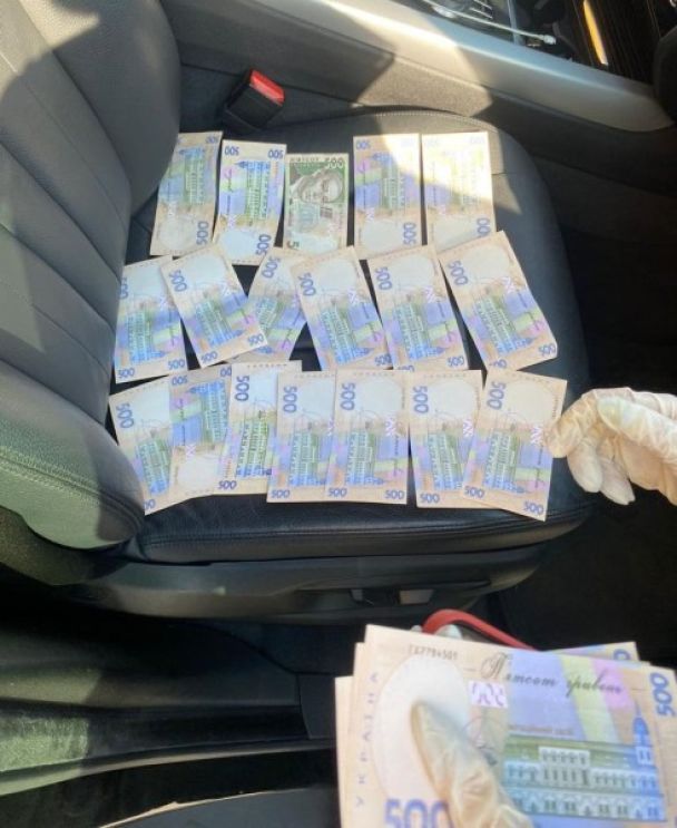 У Києві на хабарі погорів посадовець / © 