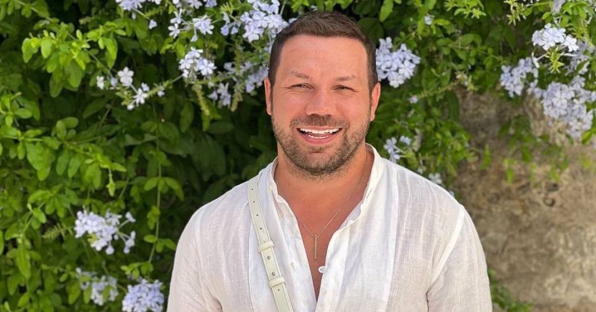 Хутро, паєтки та шкіра: Андре Тан назвав головні модні тренди осені 2022 року