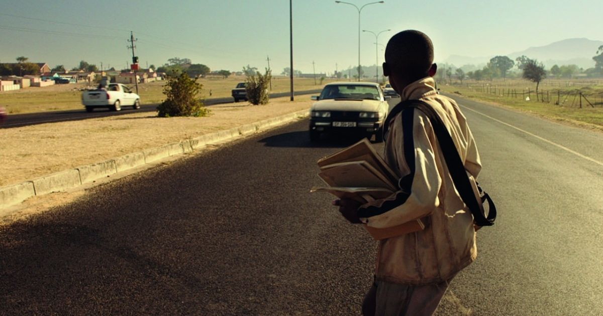 Люк Бессон снял социальный ролик о смертности детей на дорогах