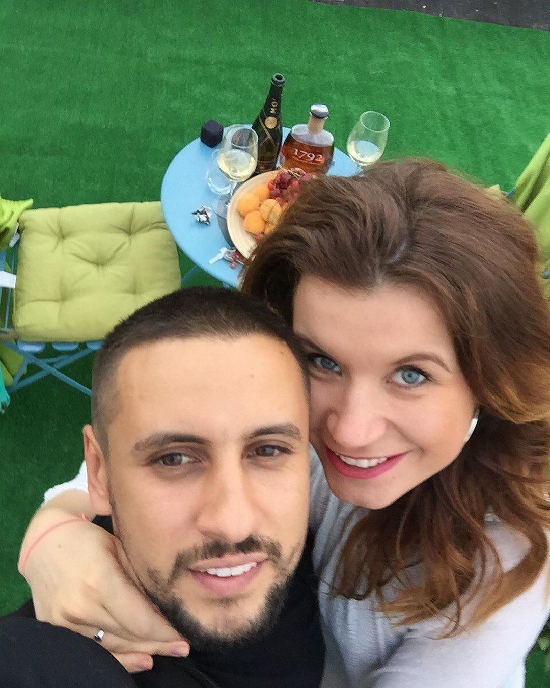 Дмитрий Монатик с женой / © instagram.com/monatik_official