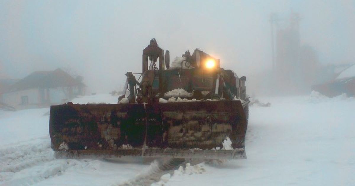 Непогода на Одесчине: в области открыли пункты обогрева, а коммунальщики расчищают дороги