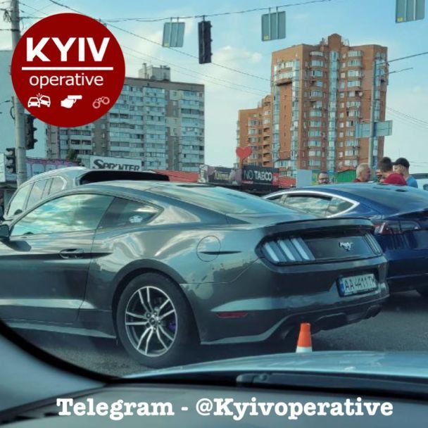 ДТП в Києві 27 серпня за участю 4 авто / Фото: Kyiv Operativ