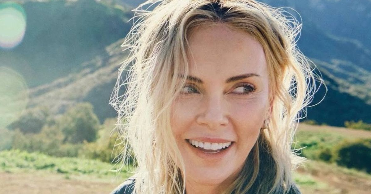 Шарліз Терон, фото: instagram.com/outsidemagazine