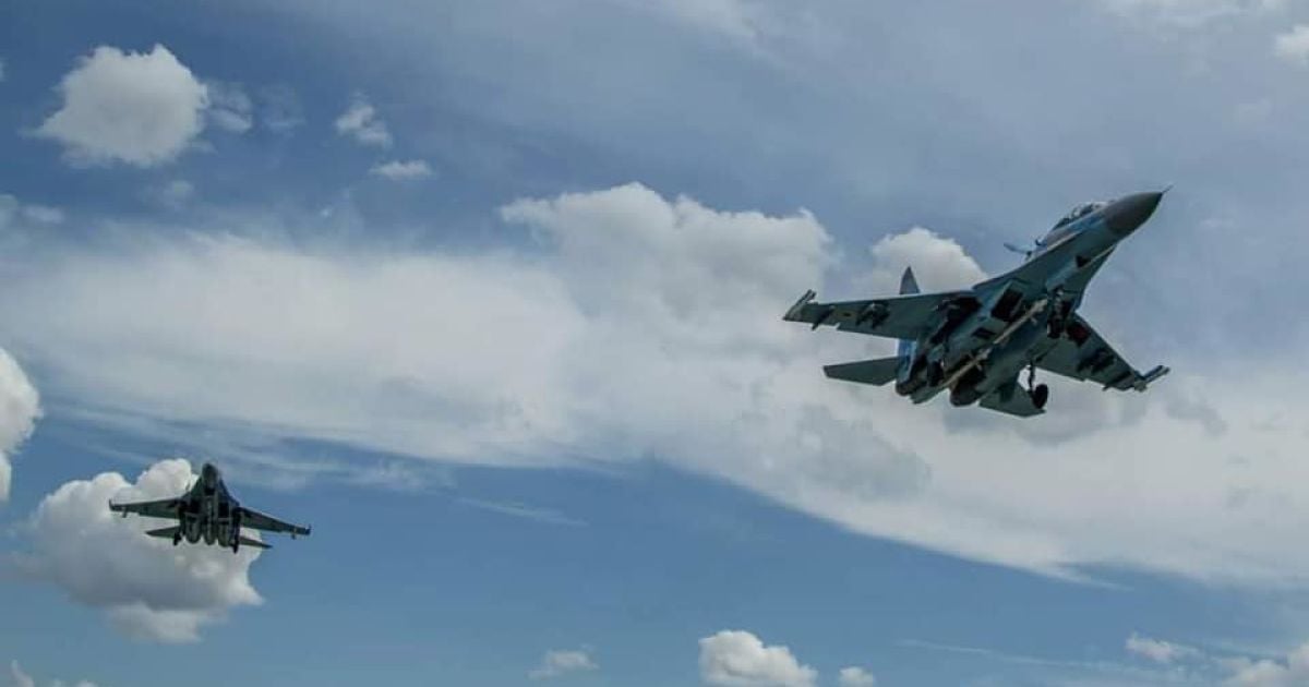 Українські військові літаки застосовують французькі керовані авіабомби