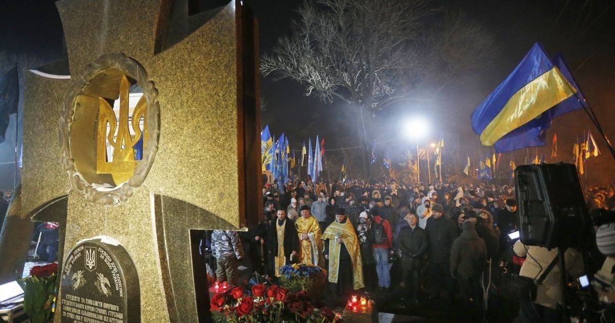 смолоскипна хода в Києві до дня пам'яті Героїв Крут_6 / © УНІАН
