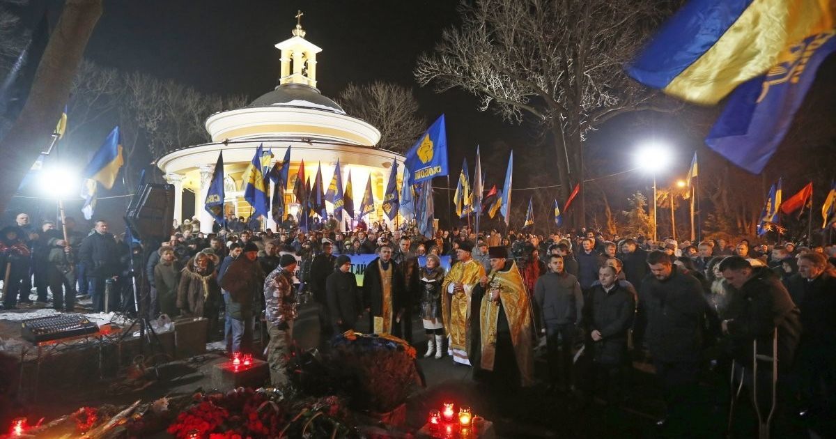 смолоскипна хода в Києві до дня пам'яті Героїв Крут_4 / © УНІАН