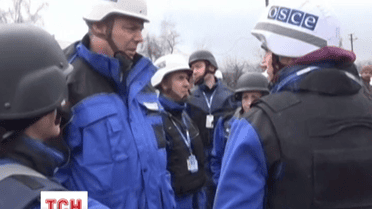 У зруйнованих терміналах Донецького аеропорту досі залишаються тіла загиблих