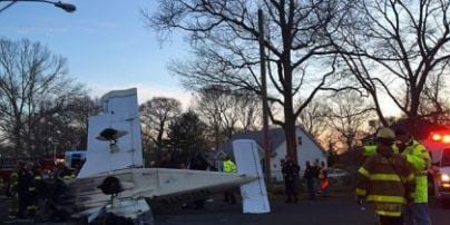 В США упал самолет на жилой квартал