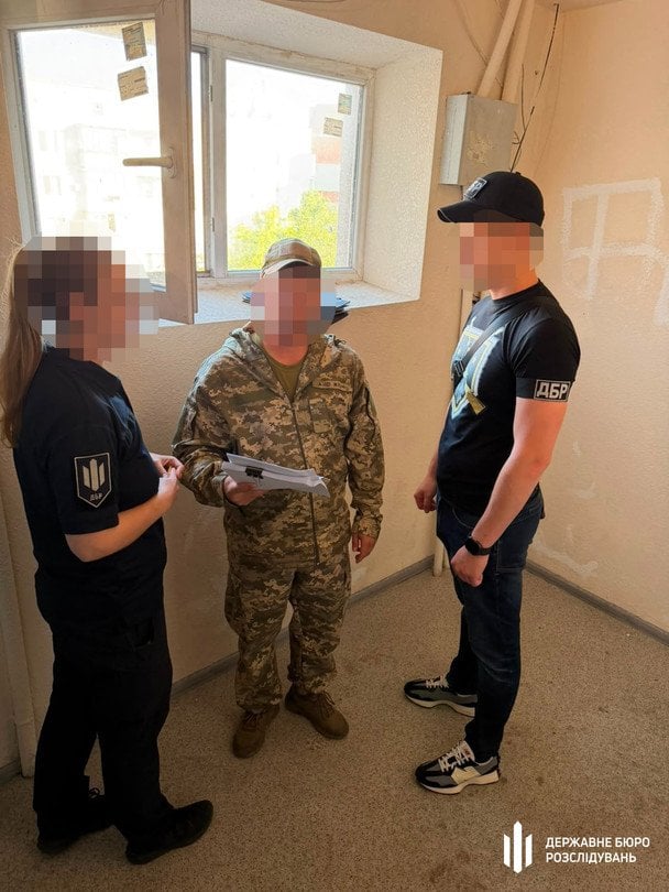 Оголошення підозри фігуранту справи про катування в одеському РТЦК / © Державне бюро розслідувань