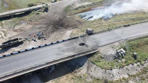 Україна відрізає росіян від Криму, мости стають пасткою: в I