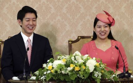 Хорошая новость: бывшая принцесса Японии Аяко ждет первенца