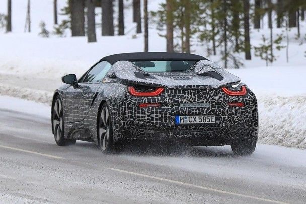 BMW i8 Roadster