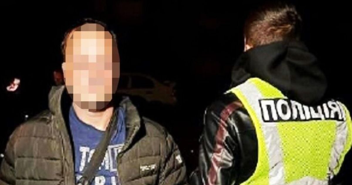 Сварка в таксі: у Києві водій висадив пасажирку, вдарив ножем у груди та відібрав смартфон (фото)