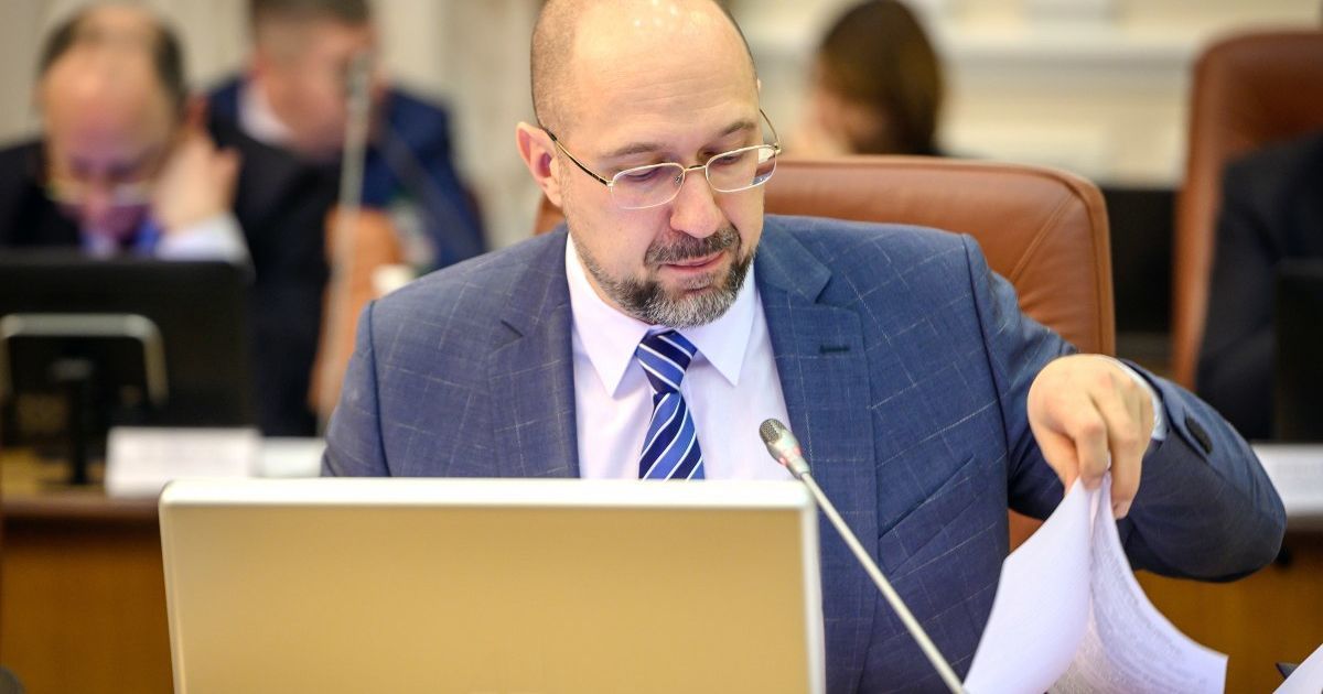 "Не є захмарним проєктом": Шмигаль розповів про створення державної компанії-авіаперевізника