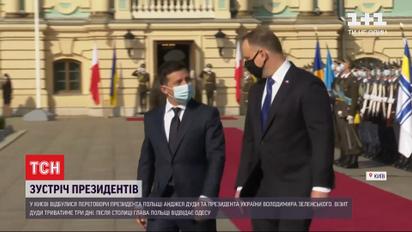 Анджей Дуда та Володимир Зеленський ведуть переговори щодо двостороннього співробітництва
