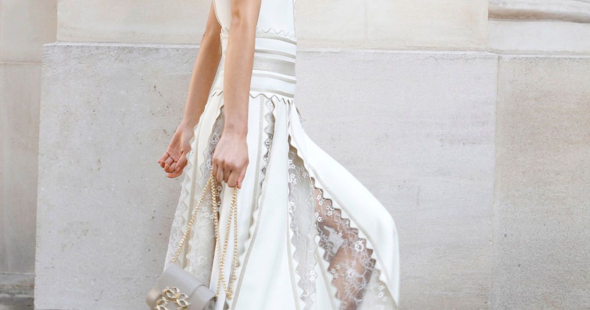 Колекція Elie Saab прет-а-порте сезону весна-літо 2022 / © East News