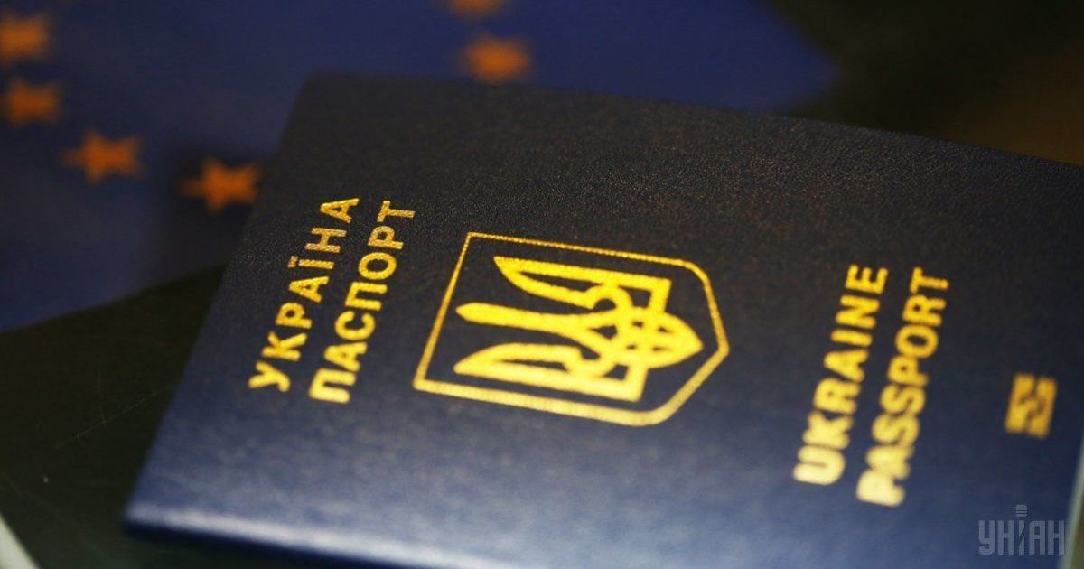 Порошенко поїде до Страсбурга на історичну церемонію підписання рішення про безвіз