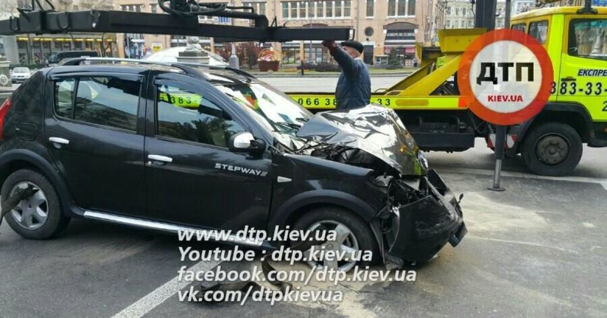 У центрі Києва співробітник посольства Азербайджану влаштував п'яну аварію - ЗМІ