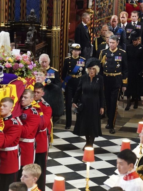 Прощання з королевою Єлизаветою II у Вестмінстерському абатстві / © Associated Press
