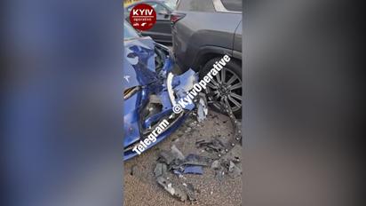 В Киеве столкнулись 4 элитных автомобиля: среди них – машина с Квитковой
